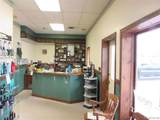 568 Center - Photo 15