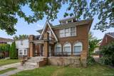 5752 Chatsworth - Photo 1