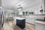 931 Rochester - Photo 10
