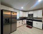 2126 Deacon - Photo 4