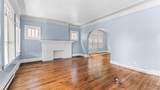 2962 Fullerton - Photo 2