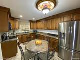 2106 Oakcrest - Photo 6