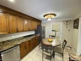2106 Oakcrest - Photo 8