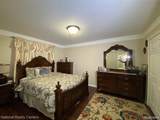 2106 Oakcrest - Photo 9