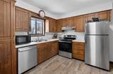 225 Charles - Photo 11