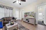 2143 Trowbridge - Photo 19