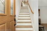 621 Hazelhurst - Photo 4