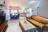 1560 Lakeview - Photo 5