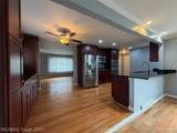 29666 Guy - Photo 11