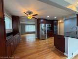 29666 Guy - Photo 12