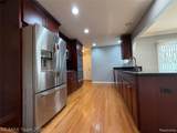 29666 Guy - Photo 16