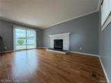 29666 Guy - Photo 20