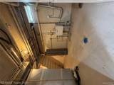 29666 Guy - Photo 35