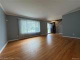 29666 Guy - Photo 6