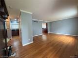 29666 Guy - Photo 9