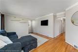 4320 Manor - Photo 7