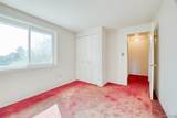 114 Ladd - Photo 18