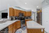 9607 Creek View - Photo 18