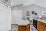 9607 Creek View - Photo 23