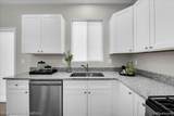 240 Wilson - Photo 17