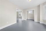 591 Hague - Photo 9