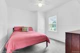 417 Lincoln - Photo 17