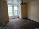 804 Court - Photo 18