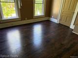 804 Court - Photo 35