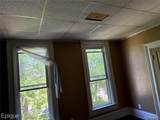804 Court - Photo 36