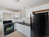 349 Westminster - Photo 16