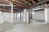 9281 Boleyn - Photo 34