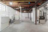 9281 Boleyn - Photo 35