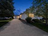 551 Twin Lakes - Photo 1