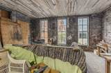 100 Edwards - Photo 17