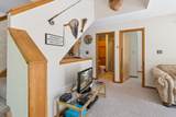 5594 Peacock - Photo 9