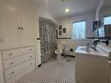 2405 Main - Photo 20