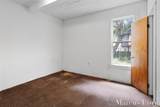 233 Hollister - Photo 19