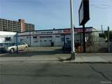 19700 Woodward - Photo 2