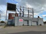 11019 Grand River - Photo 12