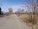 570 Concord - Photo 6