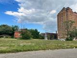 2229 Grand - Photo 4