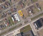 2229 Grand - Photo 6