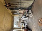 148 Waverly - Photo 15