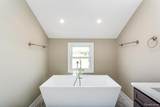 16665 Kings Fairway - Photo 15