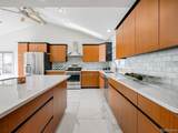2918 Woodbine - Photo 13