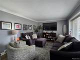2909 Central - Photo 3