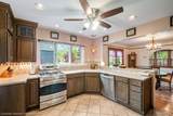 917 Simpson - Photo 28