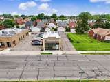 6140 Greenfield - Photo 2