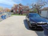 15391 Gratiot - Photo 16