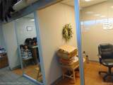 15391 Gratiot - Photo 36